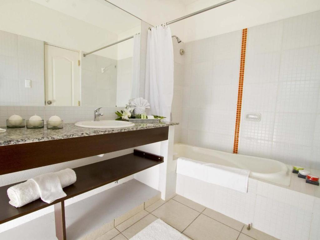 Terranova Suites Santa Cruz de La Sierra Exteriér fotografie